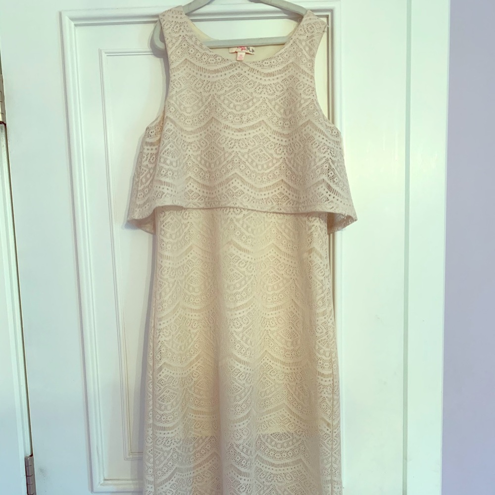 Off-white lace girls maxi dress